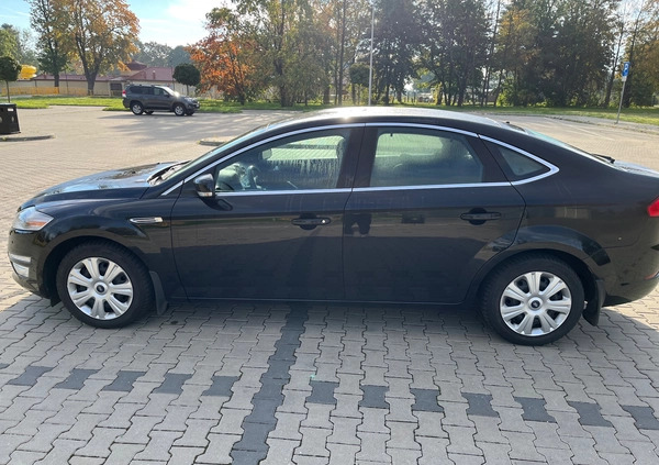 Ford Mondeo cena 34900 przebieg: 175000, rok produkcji 2013 z Legnica małe 232